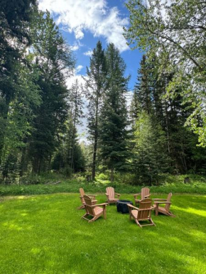 Moonstone Acre 3 bedroom with Brand New Spa